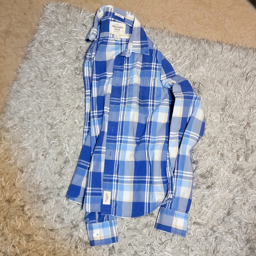 Abercrombie large blue plaid